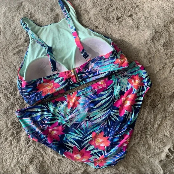 Plus Size Bikini - Picture 3 of 4